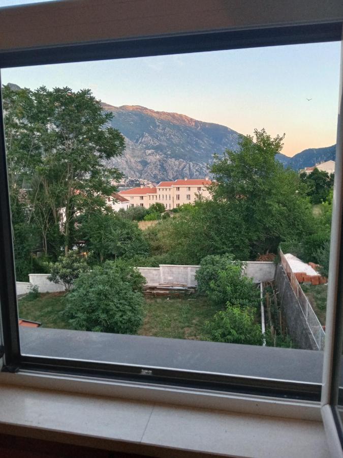 Apartments With Sea View In Prcanj Kotor Exteriér fotografie