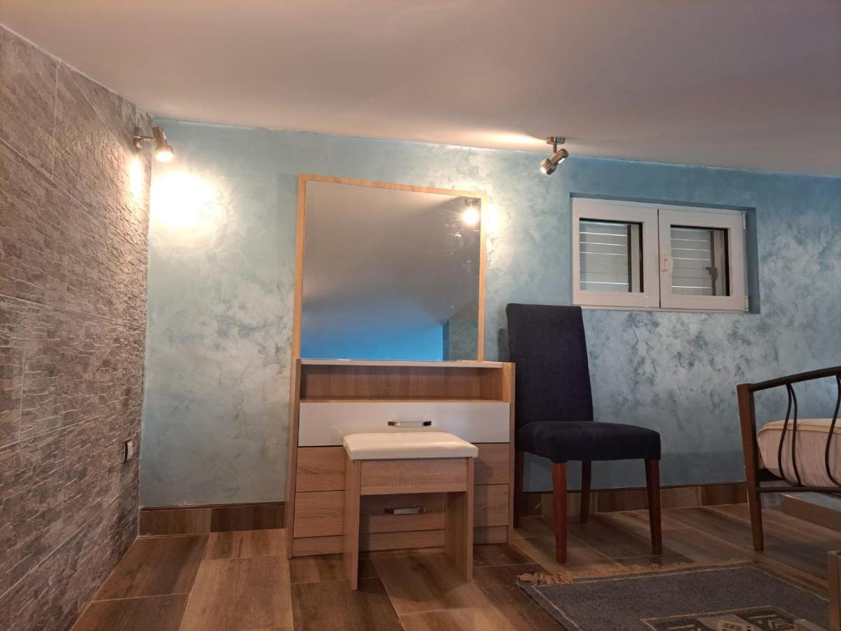 Apartments With Sea View In Prcanj Kotor Exteriér fotografie