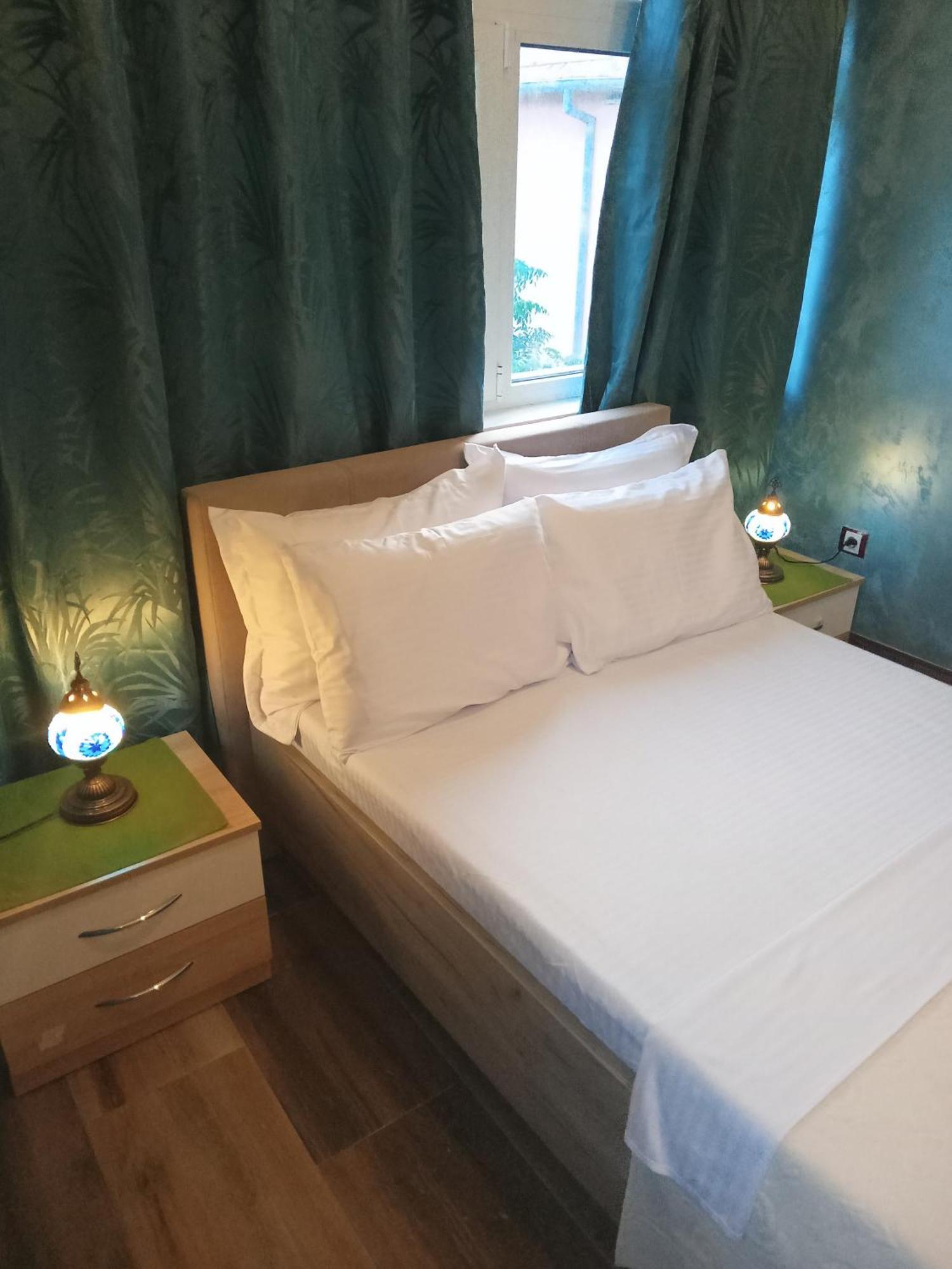 Apartments With Sea View In Prcanj Kotor Pokoj fotografie